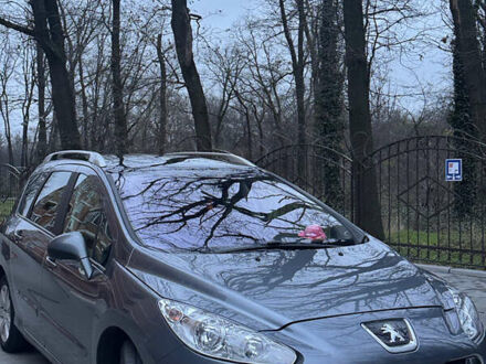 Сірий Пежо 308, об'ємом двигуна 1.56 л та пробігом 330 тис. км за 7000 $, фото 1 на Automoto.ua
