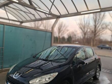 Пежо 308 2011 у Кам'янське (Дніпродзержинськ) на Automoto.ua Сірий Пежо 308, об'ємом двигуна 1.6 л та пробігом 232 тис. км за 4400 $, фото 1 на Automoto.ua