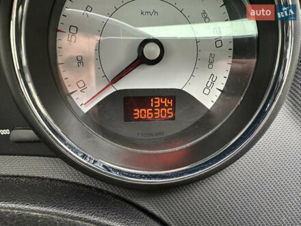 Сірий Пежо 308, об'ємом двигуна 1.6 л та пробігом 306 тис. км за 6200 $, фото 1 на Automoto.ua