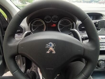 Пежо 308 2011 в Харькове на Automoto.ua Серый Пежо 308, объемом двигателя 1.6 л и пробегом 0 тыс. км за 6600 $, фото 1 на Automoto.ua