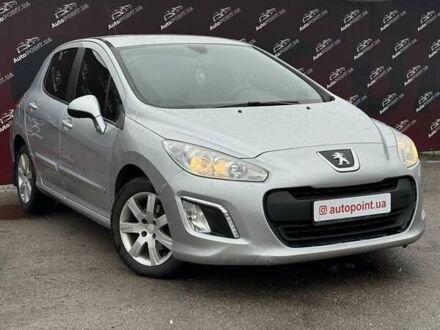 Серый Пежо 308, объемом двигателя 1.6 л и пробегом 220 тыс. км за 4900 $, фото 1 на Automoto.ua