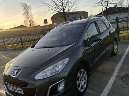 Серый Пежо 308, объемом двигателя 1.61 л и пробегом 231 тыс. км за 7000 $, фото 1 на Automoto.ua