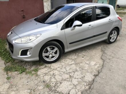 Сірий Пежо 308, об'ємом двигуна 1.6 л та пробігом 179 тис. км за 7000 $, фото 1 на Automoto.ua