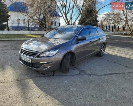 Сірий Пежо 308, об'ємом двигуна 1.56 л та пробігом 161 тис. км за 9800 $, фото 1 на Automoto.ua