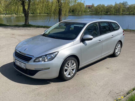 Серый Пежо 308, объемом двигателя 1.6 л и пробегом 190 тыс. км за 7999 $, фото 1 на Automoto.ua