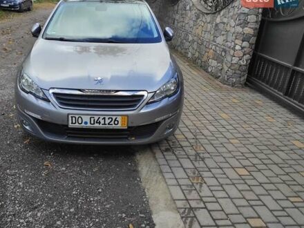 Сірий Пежо 308, об'ємом двигуна 1.2 л та пробігом 190 тис. км за 8200 $, фото 1 на Automoto.ua