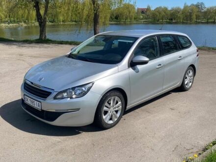 Серый Пежо 308, объемом двигателя 1.6 л и пробегом 200 тыс. км за 7700 $, фото 1 на Automoto.ua