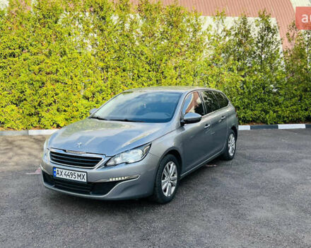 Серый Пежо 308, объемом двигателя 1.56 л и пробегом 300 тыс. км за 8200 $, фото 1 на Automoto.ua