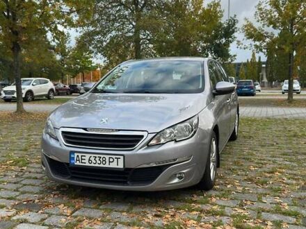 Серый Пежо 308, объемом двигателя 1.56 л и пробегом 214 тыс. км за 10500 $, фото 1 на Automoto.ua