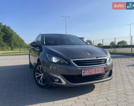 Сірий Пежо 308, об'ємом двигуна 1.56 л та пробігом 239 тис. км за 11700 $, фото 1 на Automoto.ua