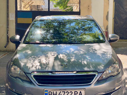 Сірий Пежо 308, об'ємом двигуна 1.6 л та пробігом 215 тис. км за 7900 $, фото 1 на Automoto.ua