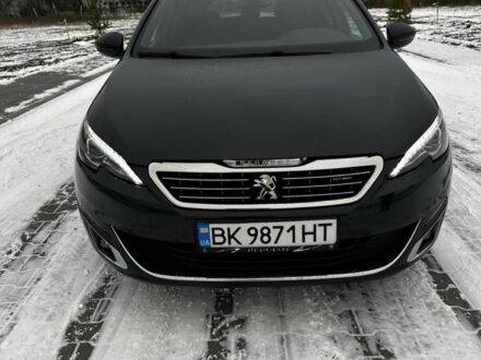 Серый Пежо 308, объемом двигателя 2 л и пробегом 3 тыс. км за 12800 $, фото 1 на Automoto.ua
