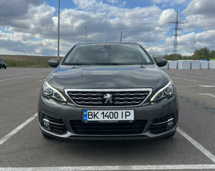 Серый Пежо 308, объемом двигателя 1.5 л и пробегом 184 тыс. км за 12900 $, фото 1 на Automoto.ua