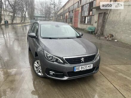 Сірий Пежо 308, об'ємом двигуна 1.6 л та пробігом 46 тис. км за 13800 $, фото 1 на Automoto.ua