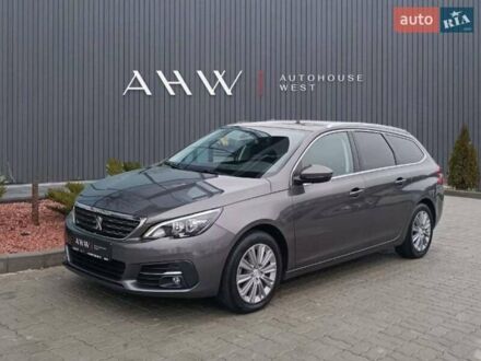 Пежо 308 2020 у Львові на Automoto.ua Сірий Пежо 308, об'ємом двигуна 1.2 л та пробігом 169 тис. км за 13990 $, фото 1 на Automoto.ua