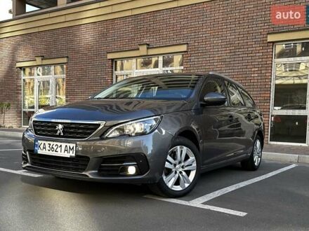Пежо 308 2020 в Вишневом на Automoto.ua Серый Пежо 308, объемом двигателя 1.5 л и пробегом 82 тыс. км за 16450 $, фото 1 на Automoto.ua