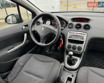 Синий Пежо 308, объемом двигателя 1.6 л и пробегом 300 тыс. км за 4490 $, фото 21 на Automoto.ua