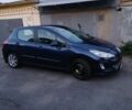 Синий Пежо 308, объемом двигателя 1.6 л и пробегом 150 тыс. км за 4800 $, фото 1 на Automoto.ua