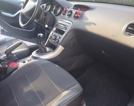 Синій Пежо 308, об'ємом двигуна 1.62 л та пробігом 122 тис. км за 5400 $, фото 1 на Automoto.ua