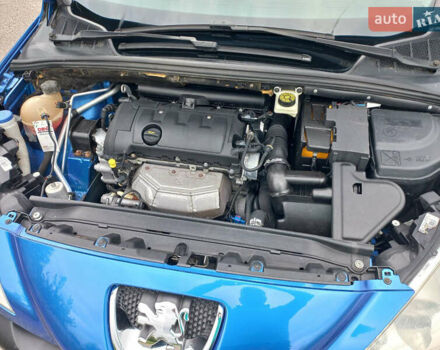 Синий Пежо 308, объемом двигателя 1.6 л и пробегом 77 тыс. км за 6300 $, фото 3 на Automoto.ua