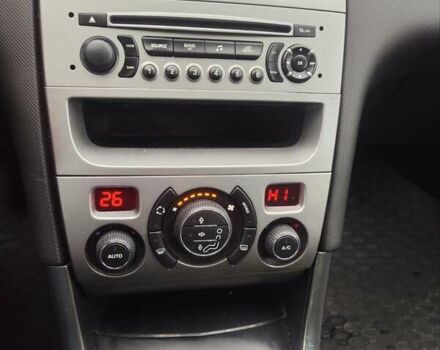 Синий Пежо 308, объемом двигателя 1.6 л и пробегом 235 тыс. км за 7100 $, фото 24 на Automoto.ua