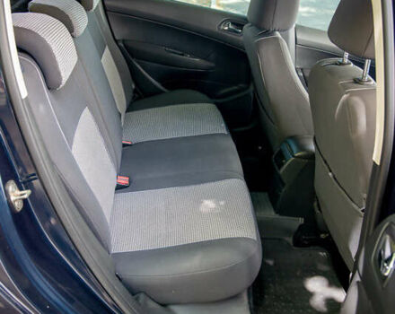 Синий Пежо 308, объемом двигателя 1.6 л и пробегом 135 тыс. км за 7500 $, фото 9 на Automoto.ua