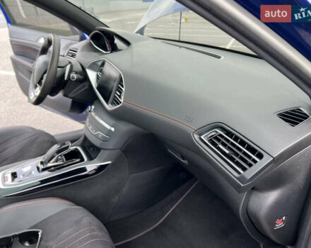 Синий Пежо 308, объемом двигателя 2 л и пробегом 46 тыс. км за 18900 $, фото 110 на Automoto.ua