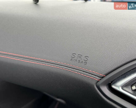 Синий Пежо 308, объемом двигателя 2 л и пробегом 46 тыс. км за 18900 $, фото 85 на Automoto.ua