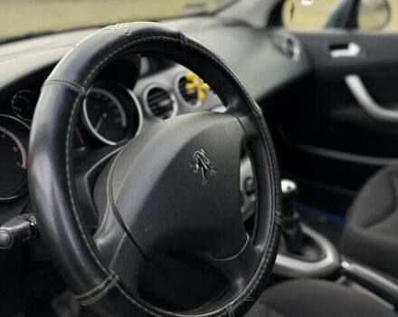 Синий Пежо 308, объемом двигателя 1.6 л и пробегом 204 тыс. км за 3900 $, фото 15 на Automoto.ua