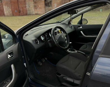 Синий Пежо 308, объемом двигателя 1.6 л и пробегом 204 тыс. км за 3900 $, фото 11 на Automoto.ua