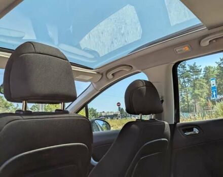 Синий Пежо 308, объемом двигателя 1.6 л и пробегом 245 тыс. км за 4950 $, фото 10 на Automoto.ua