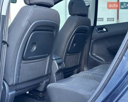 Синий Пежо 308, объемом двигателя 1.6 л и пробегом 320 тыс. км за 5799 $, фото 24 на Automoto.ua