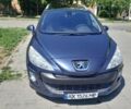 Синий Пежо 308, объемом двигателя 1.6 л и пробегом 264 тыс. км за 4800 $, фото 1 на Automoto.ua