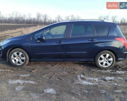 Синій Пежо 308, об'ємом двигуна 1.6 л та пробігом 250 тис. км за 6000 $, фото 4 на Automoto.ua