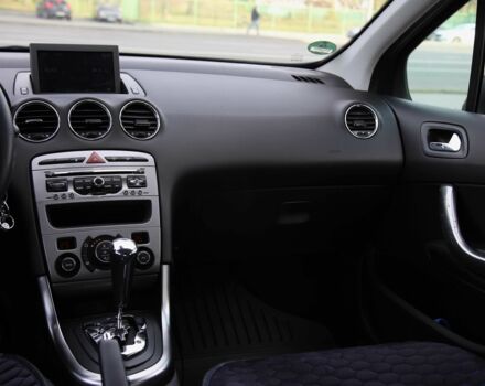 Синій Пежо 308, об'ємом двигуна 1.6 л та пробігом 250 тис. км за 6000 $, фото 12 на Automoto.ua
