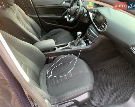 Синий Пежо 308, объемом двигателя 1.56 л и пробегом 236 тыс. км за 7900 $, фото 13 на Automoto.ua