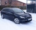 Синий Пежо 308, объемом двигателя 1.6 л и пробегом 255 тыс. км за 9100 $, фото 1 на Automoto.ua