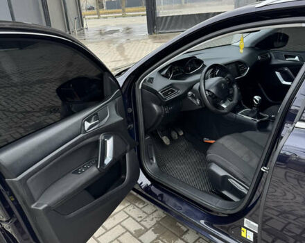 Синій Пежо 308, об'ємом двигуна 1.6 л та пробігом 245 тис. км за 9700 $, фото 11 на Automoto.ua