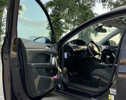 Синий Пежо 308, объемом двигателя 1.56 л и пробегом 280 тыс. км за 8000 $, фото 8 на Automoto.ua