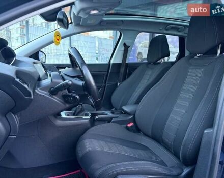 Синий Пежо 308, объемом двигателя 1.56 л и пробегом 272 тыс. км за 9000 $, фото 9 на Automoto.ua