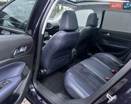 Синий Пежо 308, объемом двигателя 1.56 л и пробегом 260 тыс. км за 10500 $, фото 6 на Automoto.ua