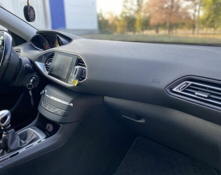 Синий Пежо 308, объемом двигателя 1.6 л и пробегом 285 тыс. км за 7300 $, фото 17 на Automoto.ua