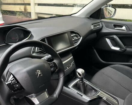 Синий Пежо 308, объемом двигателя 1.56 л и пробегом 196 тыс. км за 8300 $, фото 2 на Automoto.ua