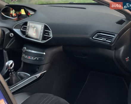 Синий Пежо 308, объемом двигателя 1.6 л и пробегом 185 тыс. км за 10999 $, фото 64 на Automoto.ua