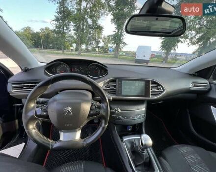 Синий Пежо 308, объемом двигателя 1.56 л и пробегом 280 тыс. км за 8000 $, фото 10 на Automoto.ua