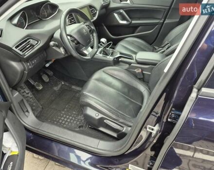 Синій Пежо 308, об'ємом двигуна 1.56 л та пробігом 273 тис. км за 8800 $, фото 5 на Automoto.ua