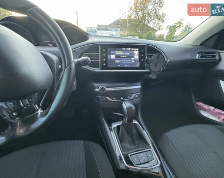 Синий Пежо 308, объемом двигателя 1.56 л и пробегом 193 тыс. км за 11500 $, фото 11 на Automoto.ua