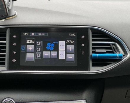 Синий Пежо 308, объемом двигателя 1.6 л и пробегом 221 тыс. км за 11000 $, фото 15 на Automoto.ua