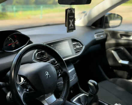 Синий Пежо 308, объемом двигателя 1.56 л и пробегом 218 тыс. км за 9600 $, фото 4 на Automoto.ua