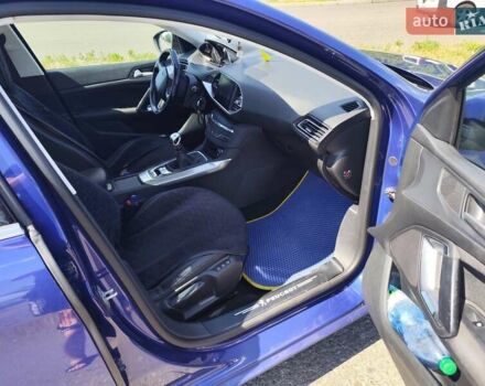 Синий Пежо 308, объемом двигателя 1.56 л и пробегом 260 тыс. км за 12000 $, фото 6 на Automoto.ua